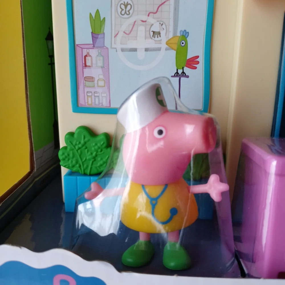Peppa pig little vet clinic